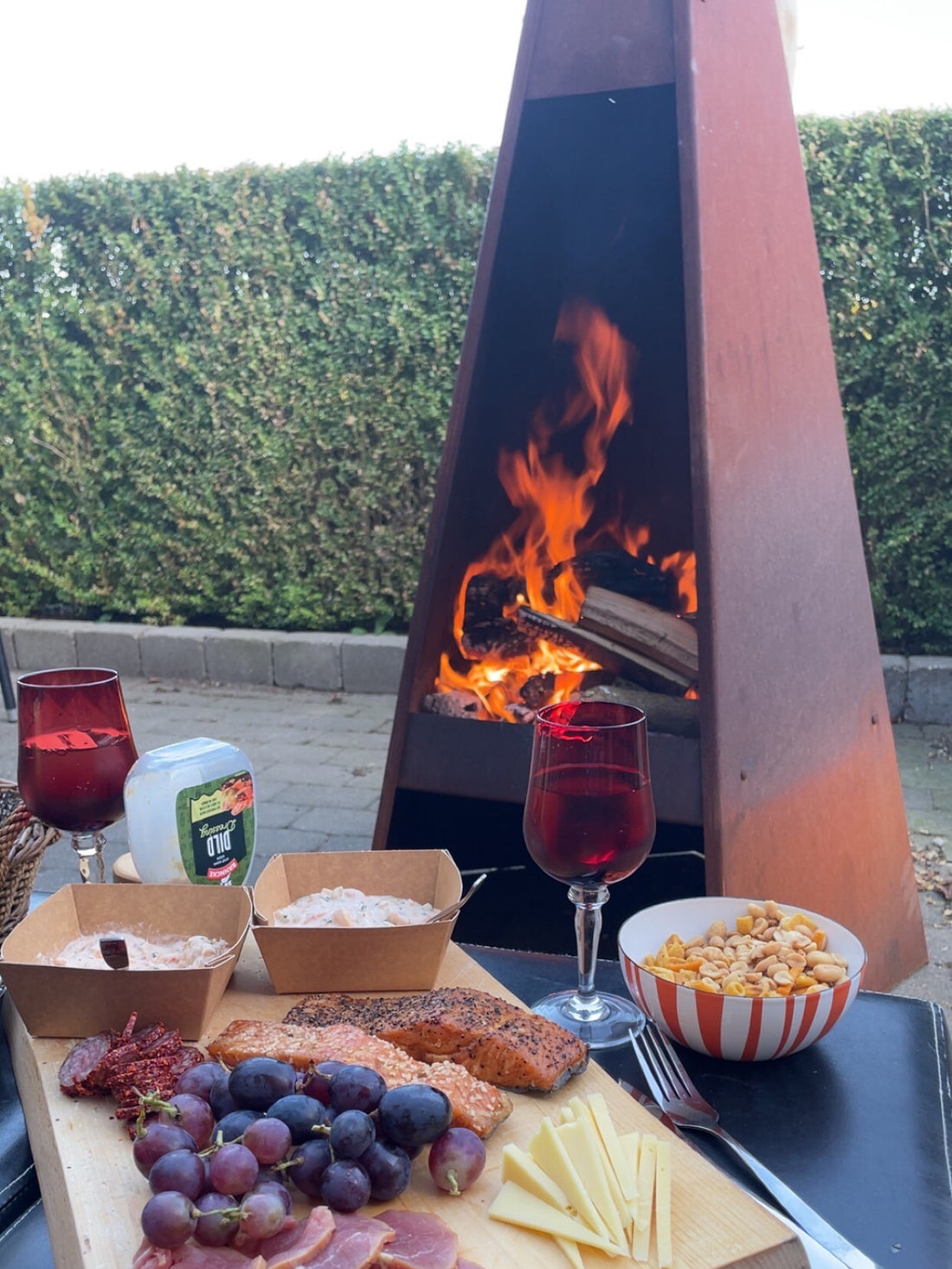 Terrassepejs i corten stål - stor