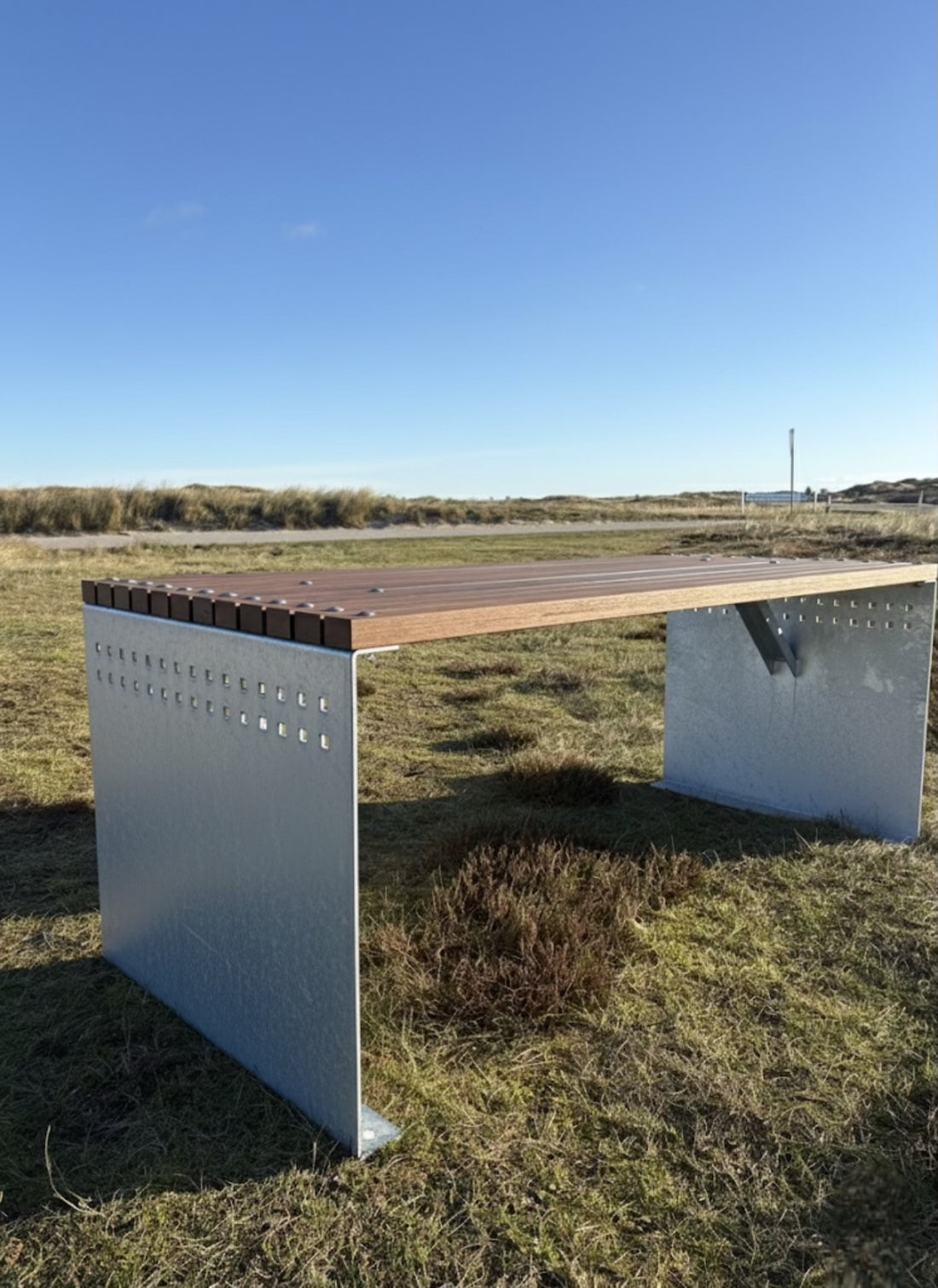 Forudbestilling - Eksklusiv bord m. Bambus