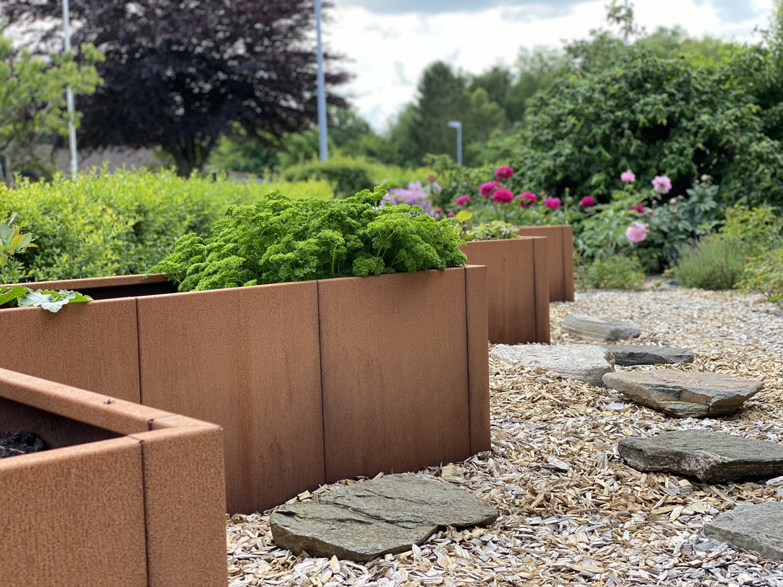 Modulopbyggede - L-formet højbede i corten stål